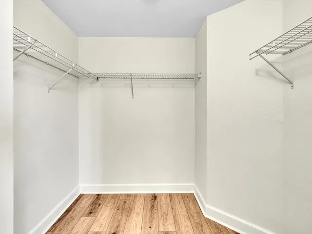 Unit 405 photo 35