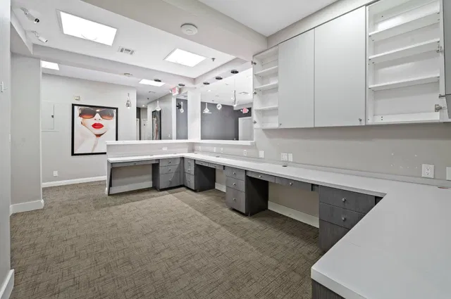 Residence photo 9