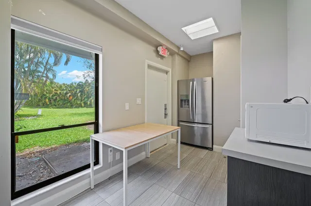 Residence photo 28