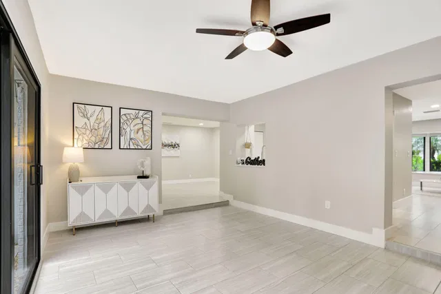  Residence photo 17