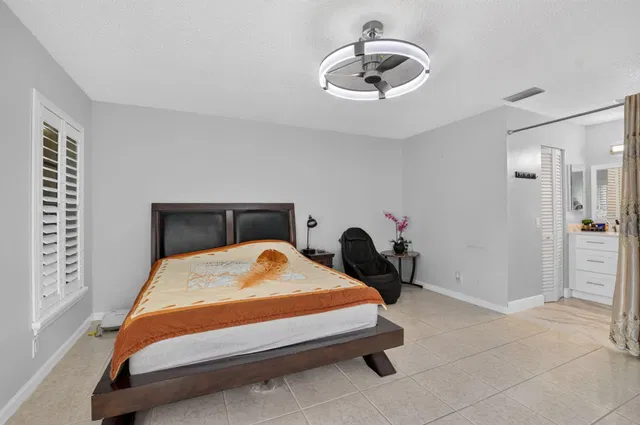 Residence photo 21