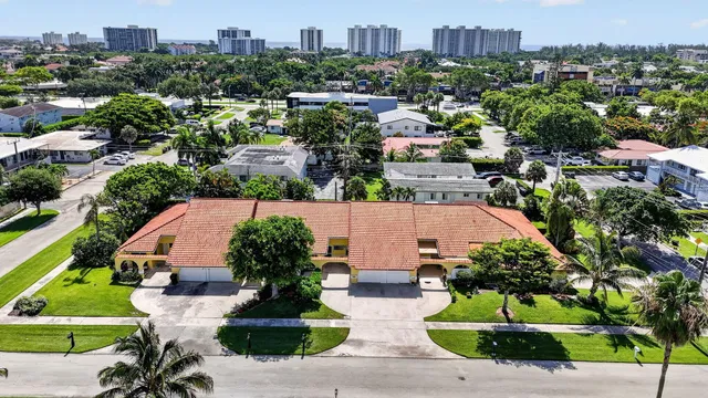 Residence photo 41