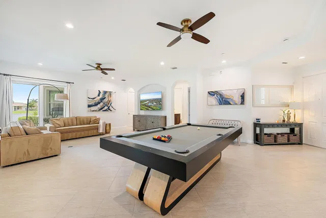Jupiter Country Club Unit 35 photo 8