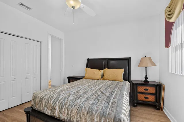 Residence photo 43