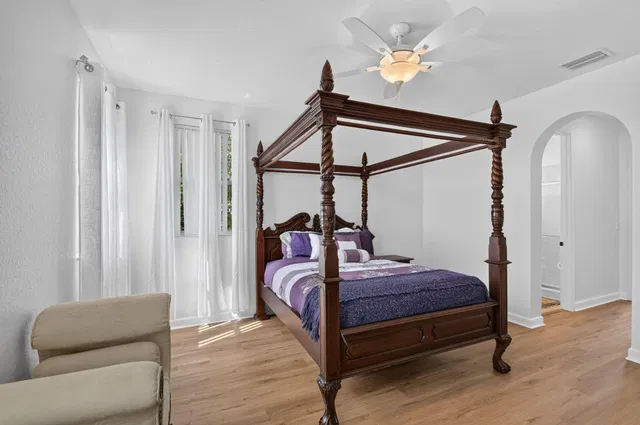 Residence photo 50