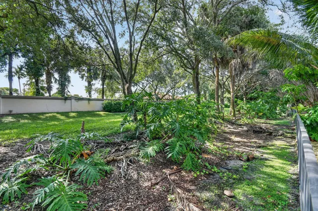 Residence photo 69