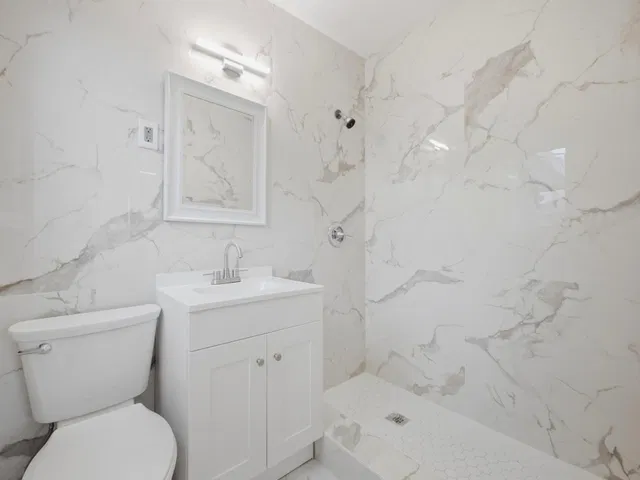 Residence photo 35