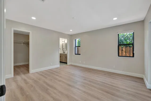 Residence photo 23