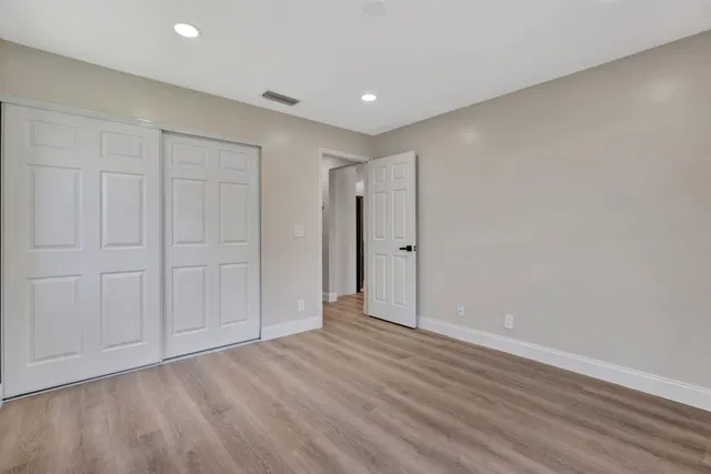 Residence photo 32