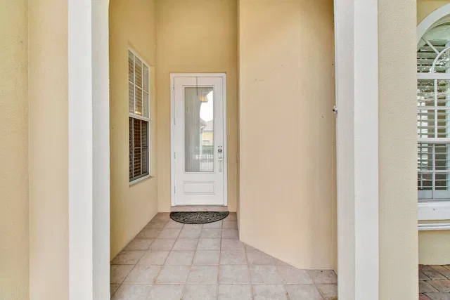 Residence photo 6