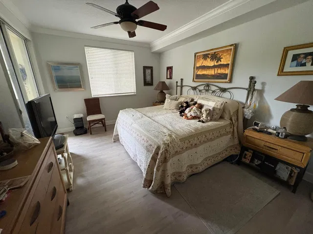 Residence photo 13