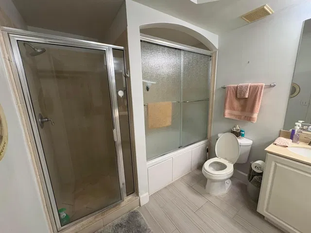 Residence photo 17