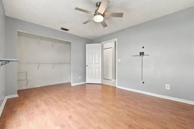  Residence photo 28