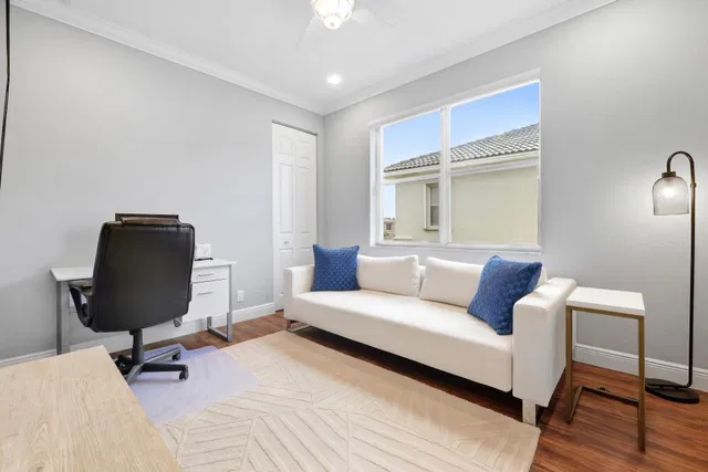  Residence photo 27