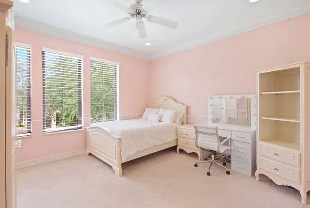 Residence photo 20