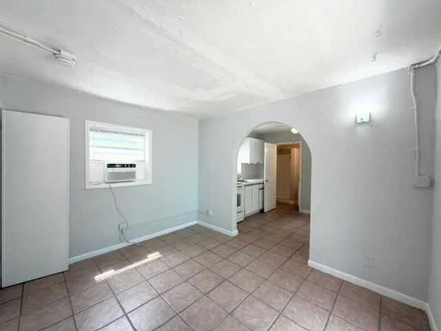 Grandview Heights Unit 5 photo 8