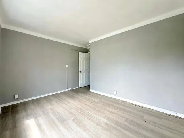 Grandview Heights Unit 3 photo 12