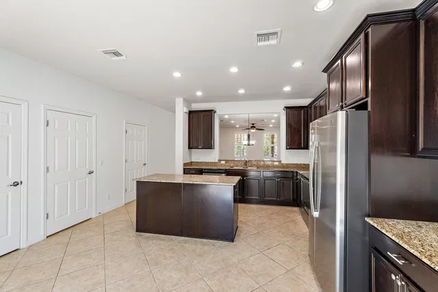 Residence photo 27
