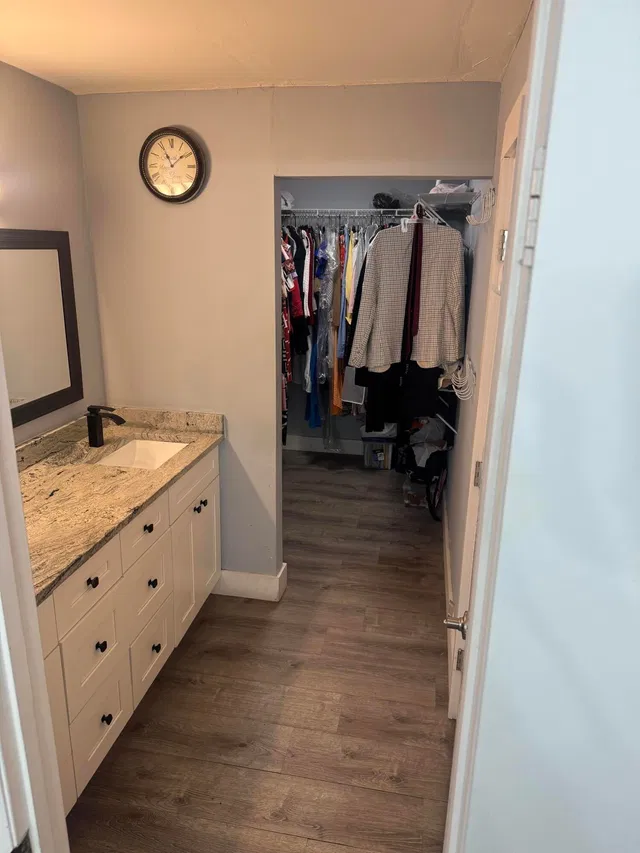 Residence photo 17