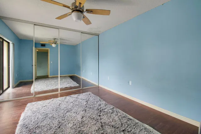  Residence photo 20