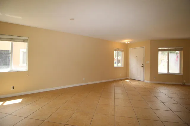  Residence photo 13