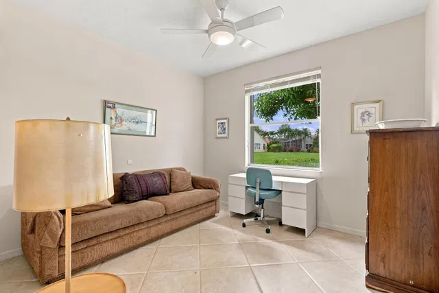  Residence photo 38