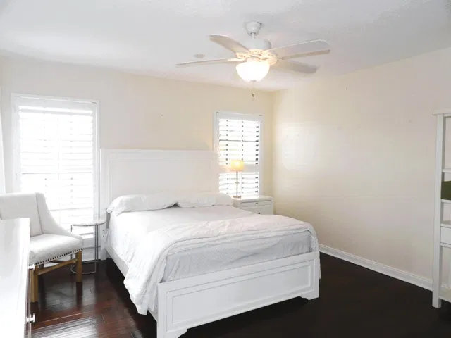  Residence photo 23