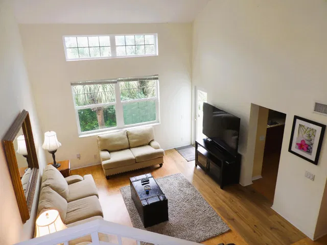 Residence photo 20