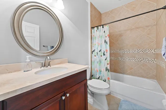 Residence photo 30