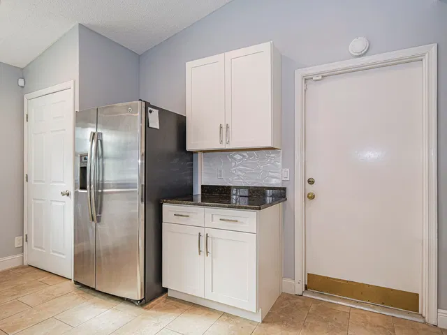  Residence photo 14