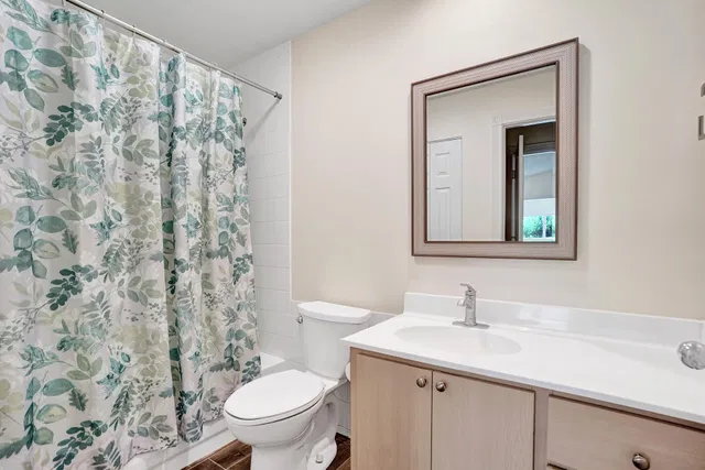Residence photo 17