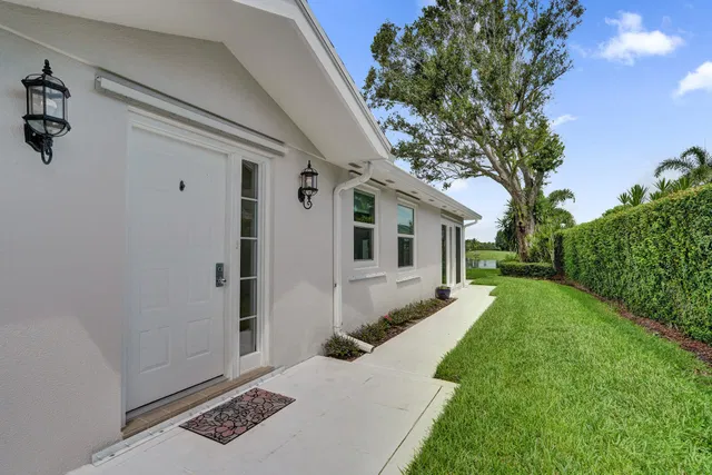 Residence photo 28