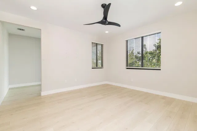  Residence photo 14