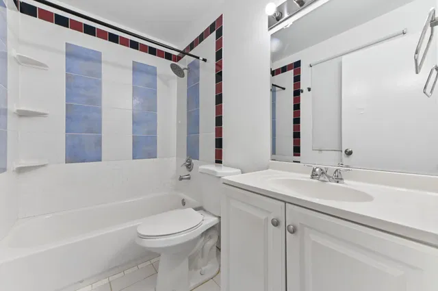  Unit 107 photo 14