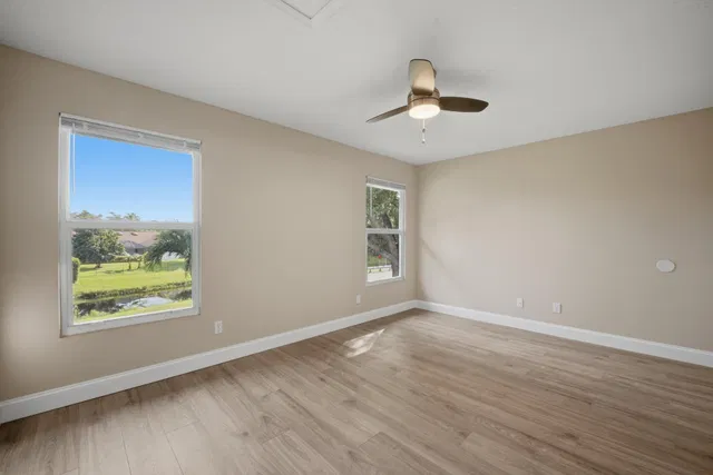  Residence photo 17