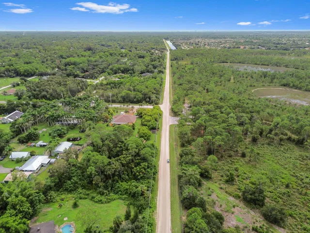 Residence photo 6