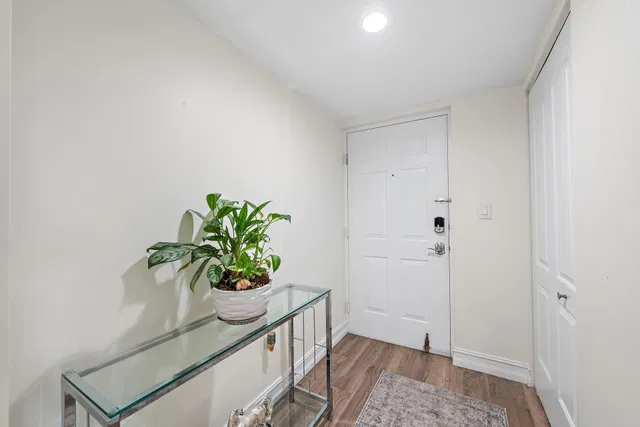 Residence photo 18