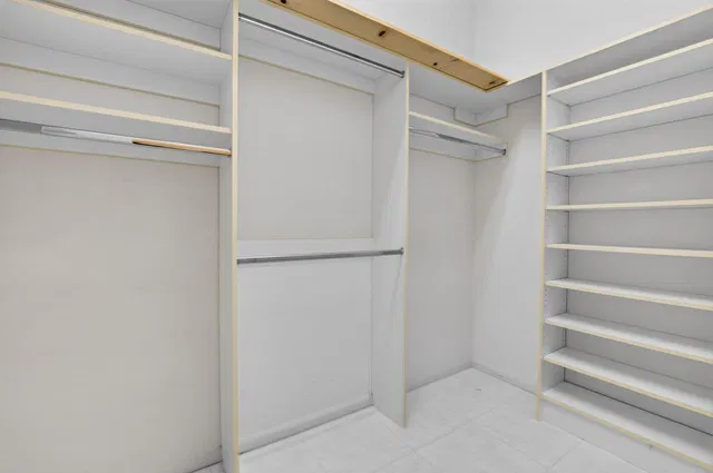 Residence photo 36