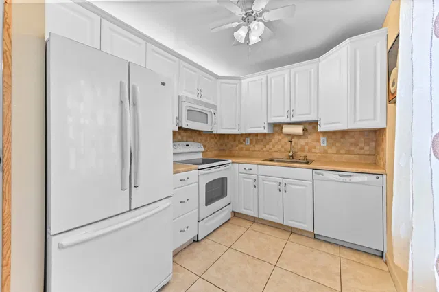 Residence photo 5