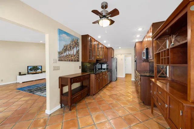 Residence photo 7