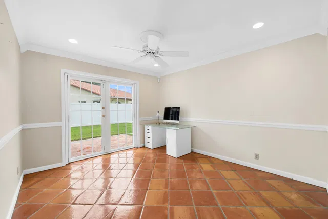 Residence photo 19