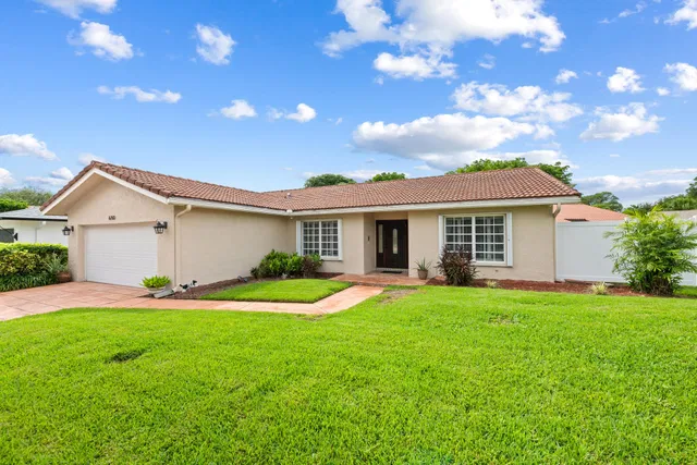 Residence photo 34