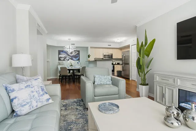 Flagler Pointe Unit 435 photo 8