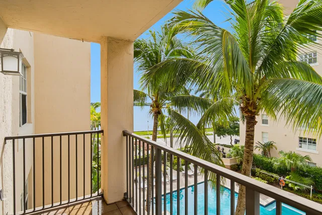 Flagler Pointe Unit 435 photo 9