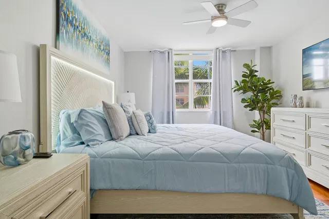 Flagler Pointe Unit 435 photo 19