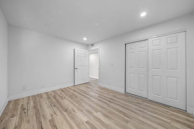 Unit 105 photo 15