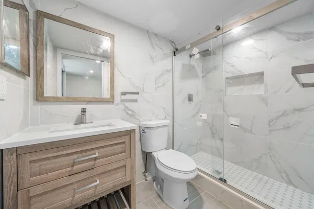 Unit 105 photo 25