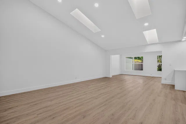 Residence photo 9