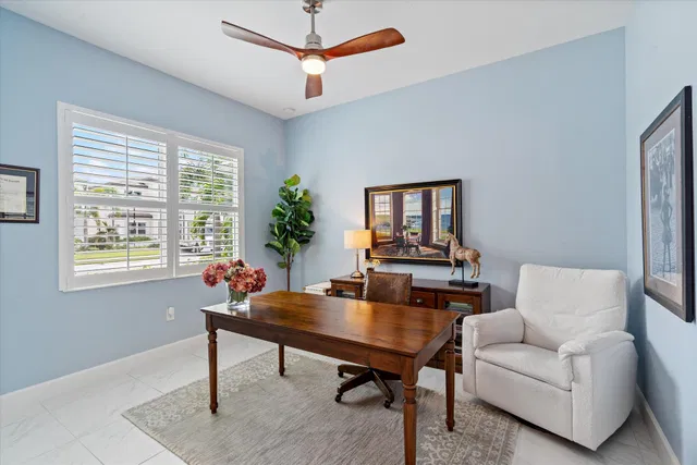 Residence photo 21