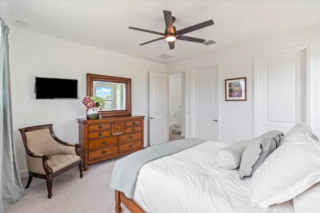 Residence photo 26